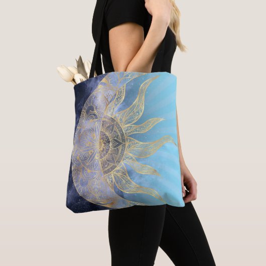 Gold Moon Sun Mandala Celestial Design Tasche (Von Nahem)