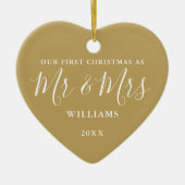 Gold Mr. and Mrs. First Christmas Signature Script Keramik Ornament (Vorne)