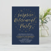 Gold & Navy Blue Modern Surprise Retirement Party Einladung (Stehend Vorderseite)