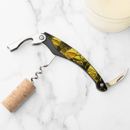 Gold oder gelbe Halbkreise. Kellnermesser (Vorderseite)