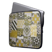 Gold Patchwork Notebook Sleeve (Vorderseite Links)