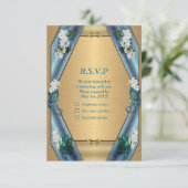 Gold, PfauenFedern auf Smaragdgrüner Seide RSVP Karte (Stehend Vorderseite)