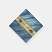 Gold, PfauenFedern auf Smaragdgrüner Seide Serviette (Ecke)