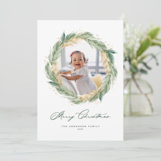 Gold Pine Needles Wreath Frohe Weihnachts-Foto (Stehend Vorderseite)