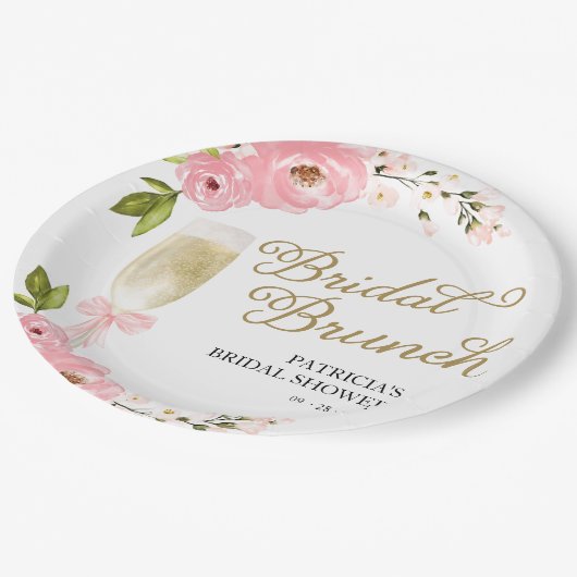 Gold Pink Floral Bridal Brunch Brautparty Pappteller (Schrägansicht)