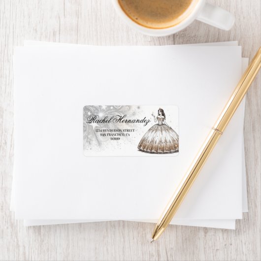 Gold Quinceañera Girl Adressaufkleber (Insitu)