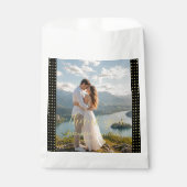 Gold & Schwarz Punkte Hochzeit personalisiert Geschenktütchen (Vorderseite)
