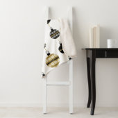 Gold/Schwarz/Weiß Weihnachtsmuster Sherpadecke (Beispiel)