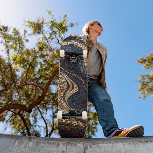 Gold Schwarzes Rotes Geode Skateboard Luxus Achat (Außenbereich 1)