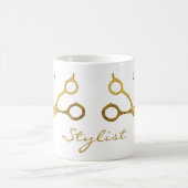 Gold Scissors Haare Stylist und Name Kaffeetasse (Mittel)