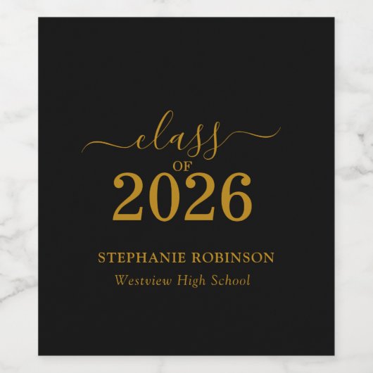 Gold Script Class of 2026 On Black Grad Party Weinetikett (Einzelnes Label)