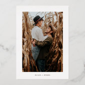 Gold-Script-Engagement | Minimalistisches Foto Folieneinladung (Rückseite)