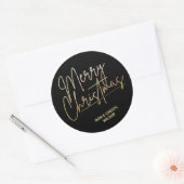 Gold Script Frohe Weihnachten auf Black Runder Aufkleber (Umschlag)