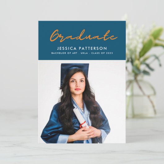 Gold Script Graduate Ankündigung (Stehend Vorderseite)