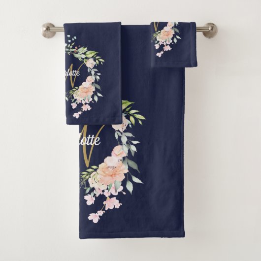 Gold Script Monogram Rose Floral Navy Blue Badhandtuch Set (Insitu)