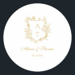 Gold Script Monogram Wappen Wedding Umschlag Aufkl Runder Aufkleber<br><div class="desc">Elegante Imitate Gold-Drehbuch blumenmonogramm Wappen Hochzeit klassische Umschlag Aufkleber Aufkleber.</div>