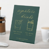 Gold Script Signature Drinks Emerald Wedding Sockelschild (In SItu)