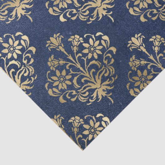 Gold Scroll Design auf Lila Decoupage Seidenpapier (Detail)