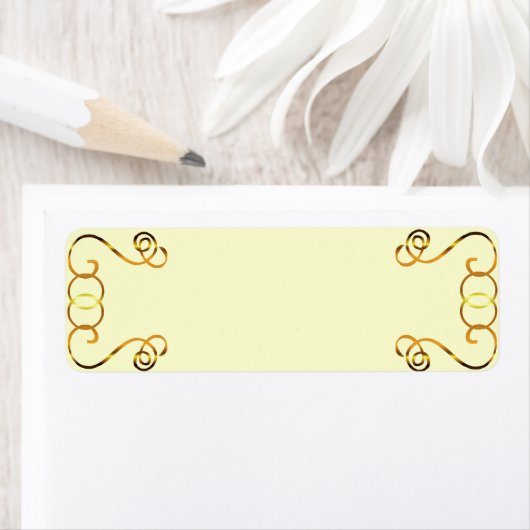 Gold-Scrolls auf dem Gelben Rücksendeaufkleber (Insitu)