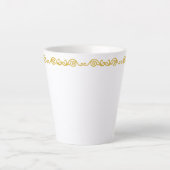 Gold Scrollwork Latte Tasse (Vorderseite)