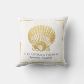 Gold Seashell Beach Wedding Date Keepake Kissen (Rückseite)