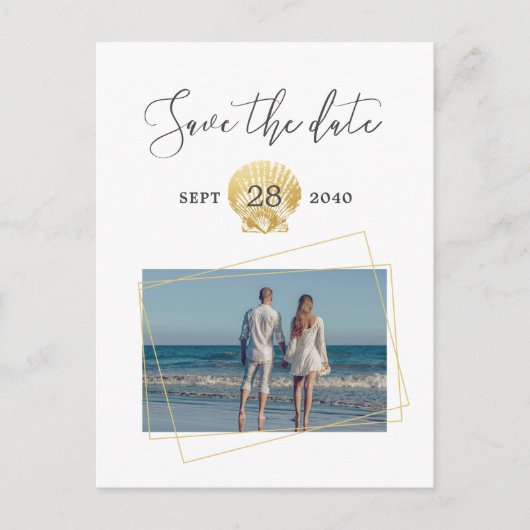Gold Seashell Simple Modern Beach Wedding Ankündigungspostkarte (Vorderseite)