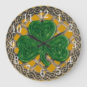 Gold Shamrock And Celtic Knots Round Clock Große Wanduhr