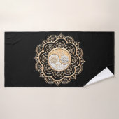 Gold & Silver Mandala Badehandtuch (Badehandtuch)