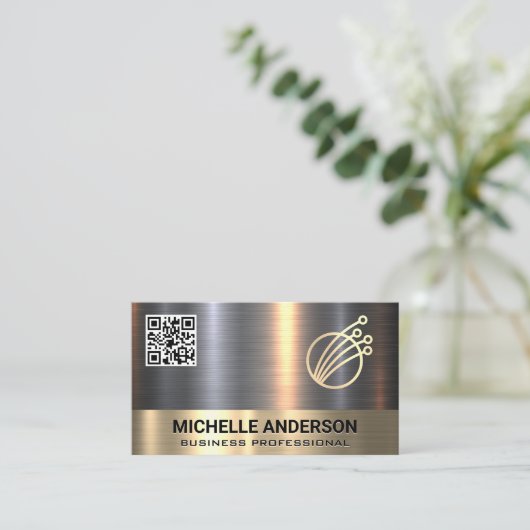 Gold Silver Metallic | Technisches Logo | QR-Code Visitenkarte (Stehend Vorderseite)
