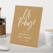 Gold Simple Calligraphy Gender Neutral Baby Shower Sockelschild (In SItu)