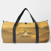 Gold Sonnenaufgang personalisierbare Berge Monogra Duffle Bag (Rückseite)