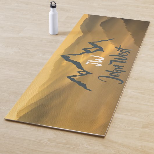 Gold Sonnenaufgang personalisierbare Berge Monogra Yogamatte (Beispiel)