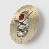 Gold Sparkle Glam Red Rose Mason Jar Runde Wanduhr (Winkel)