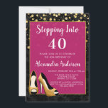Gold Stepping in 40 Geburtstagsparty Einladung<br><div class="desc">Treten Sie in 40 Hot Pink und Gold Foil Confetti und Schuhe 40. Geburtstag Party Einladung. Diese moderne und elegante Geburtstagsfeier lädt zu einem Spaziergang in die Geburtstagsparty ein. Die Einladung beinhaltet Goldschuhe,  goldene Folienkonfetti,  schwarzen Damast-Hintergrund und weiße Schriftzeichen. Bitte kontaktieren Sie den Designer,  um passende Artikel zu erhalten.</div>