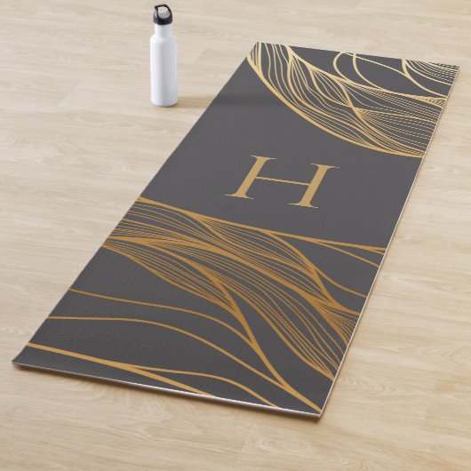 Gold- und Grau-modernes Muster-Monogramm Yogamatte (Beispiel)