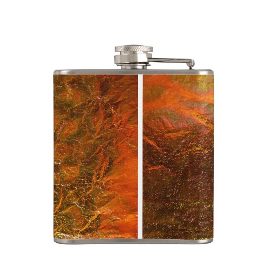 Gold- und Messingtextur mit einem Krinkfleck Flachmann (Rückseite)