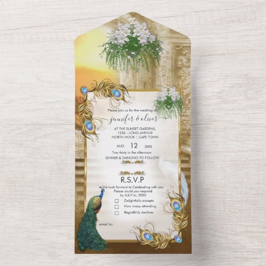 Gold und Pfau in einer Hochzeitsreise All In One Einladung (Innen Boden)