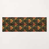 Gold und Rot Art Deco Muster auf schwarz Yogamatte (Rückseite (Horizontal))
