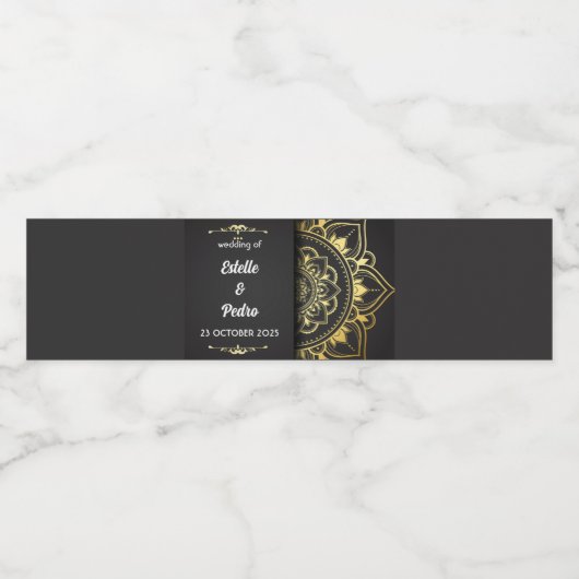 Gold und Schwarz Elegante Hochzeiten Liebhaber rus Wasserflaschenetikett (Einzelnes Label)