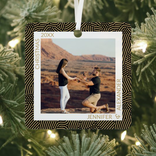 Gold und Schwarzes Foto Ornament Aus Metall (InSitu)