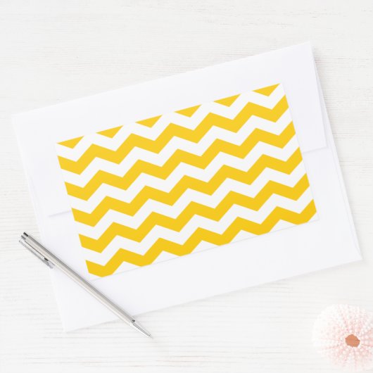 Gold und White Zigzag Rechteckiger Aufkleber (Umschlag)