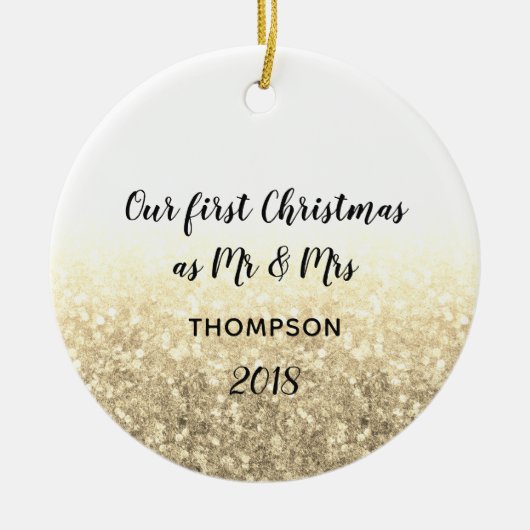 Gold Unsere ersten Weihnachten Mr. & Mrs. Keramik Ornament (Vorne)
