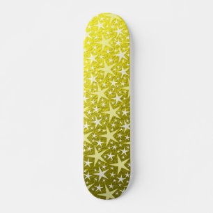 Gold, viele kleine Sterne im goldenen Hintergrund Skateboard