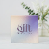 Gold Violet Glitzer Elegantes Geschenkgutschein (Stehend Vorderseite)