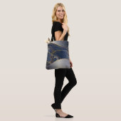 Gold Wave Lines, Abstrakt Vintag. Tasche (Am Model)