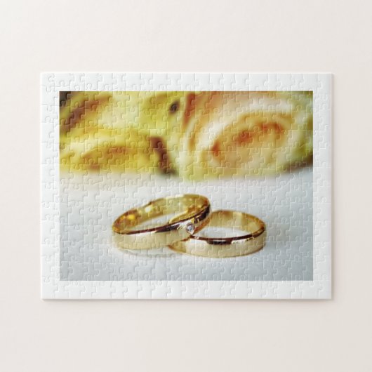 Gold Wedding Bands Puzzle (Horizontal)
