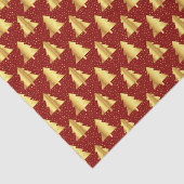 Gold Weihnachtsbaum Nahtloses Muster auf Rot Seidenpapier (Detail)