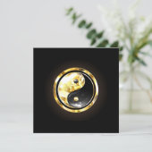 Gold Yin Yang auf schwarz Einladung (Stehend Vorderseite)