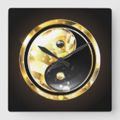 Gold Yin Yang auf schwarz Quadratische Wanduhr (Vorderseite)