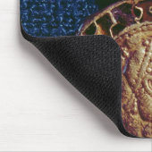 Goldanhänger in Form einer Münze Mousepad (Ecke)